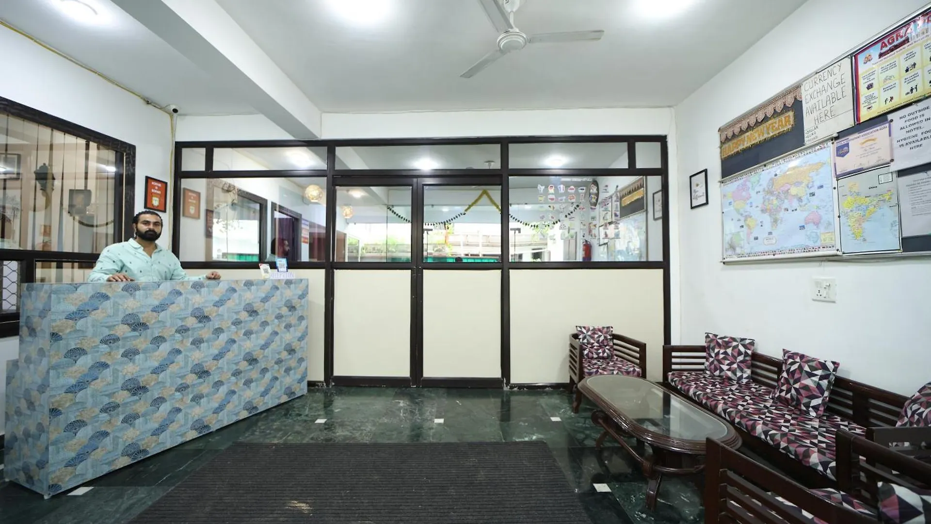 Hotel Taj Niwas Agra  3*, Agra (Uttar Pradesh) India